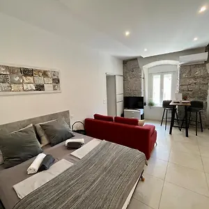 Plaza Teatro & Piazzale Teatro Apartment Rijeka